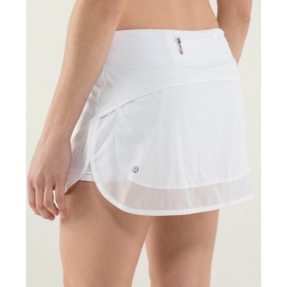 LOOKING FOR THIS SKIRT - Picture 2 of 2